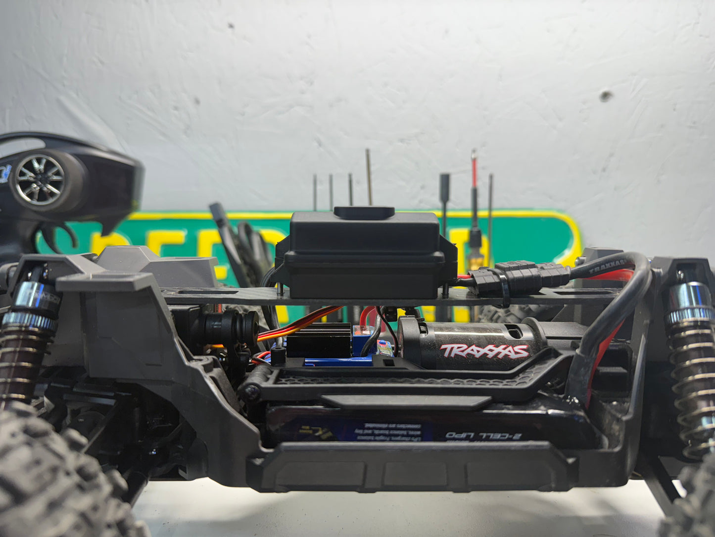 Traxxas MINI MAXX Lightweight Carbon Fiber brace